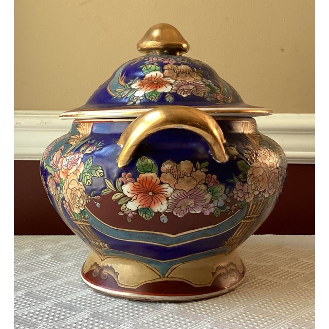 1950s Vintage Chinese Porcelain Tureen, Hand Painted, Royal Blue & Gold Floral For Sale - Image 5 of 12