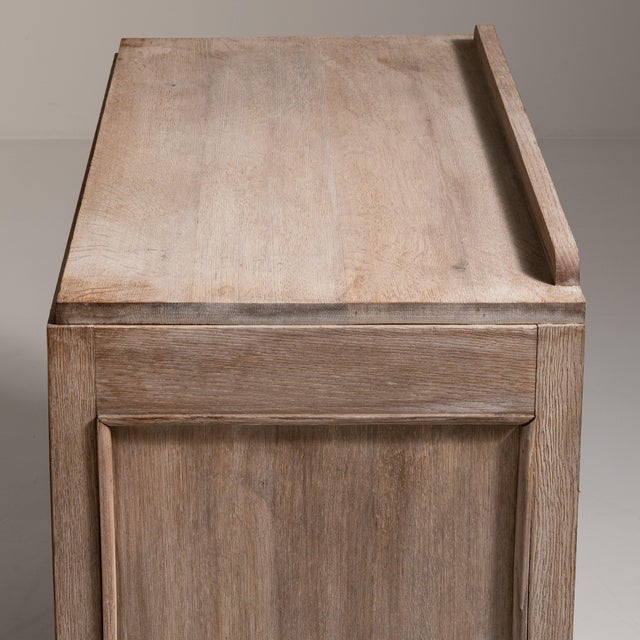 Art Deco 1930s French Beige Art Deco Oak Chest of Drawers For Sale - Image 3 of 15