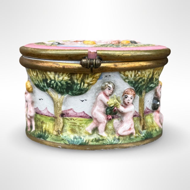 Vintage Capodimonte-Style Italian Porcelain Trinket Box With High-Relied Cherubs & Gilt Accents, Marked For Sale In San Diego - Image 6 of 8