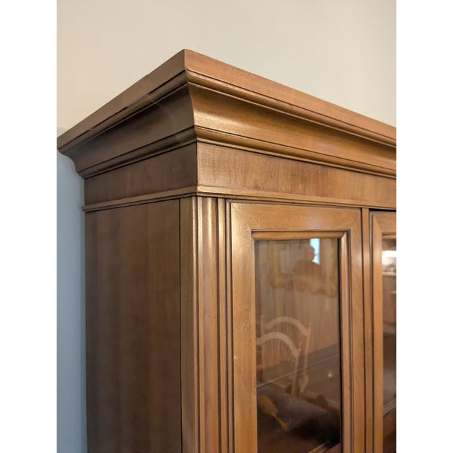 Wood Mid Century Thomasville China Cabinet Hutch For Sale - Image 7 of 8