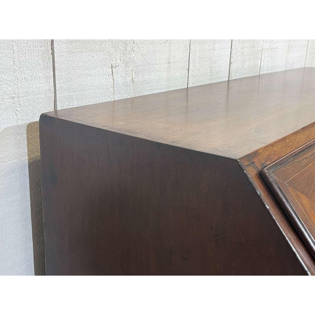 19th Century Georgian English Slant-Back Desk in Mahogany and Oak For Sale - Image 6 of 18