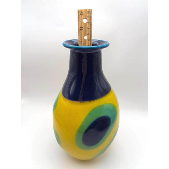 This fun handblown vase by Tony Cray is a strong example of his precise, color-driven work from the mid-1990s. It stands...