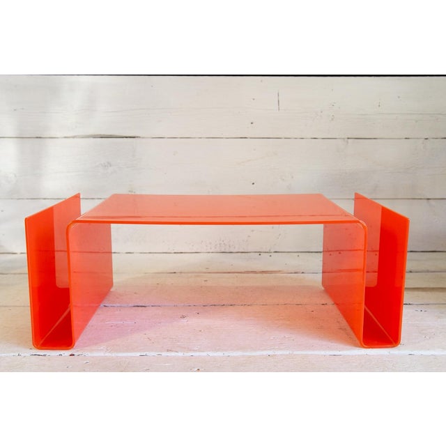 Plastic T01 Magazine Rack Table from Superstudio, 1960s For Sale - Image 13 of 13