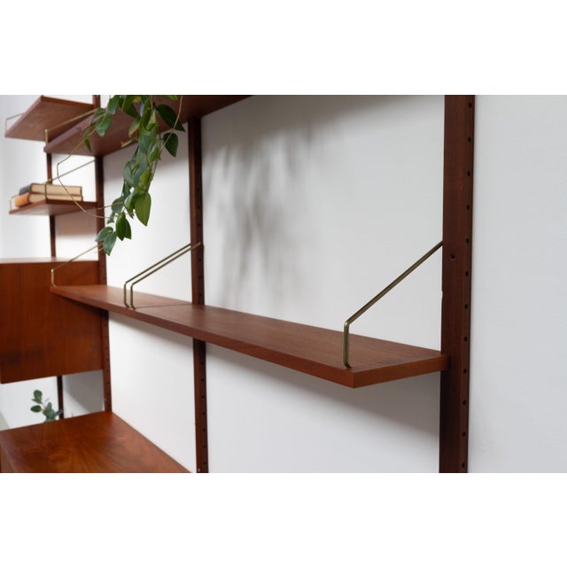 Danish Modern 3-Bay Modular Teak Wall Unit by Poul Cadovius for Cado, 1960s. For Sale - Image 11 of 18