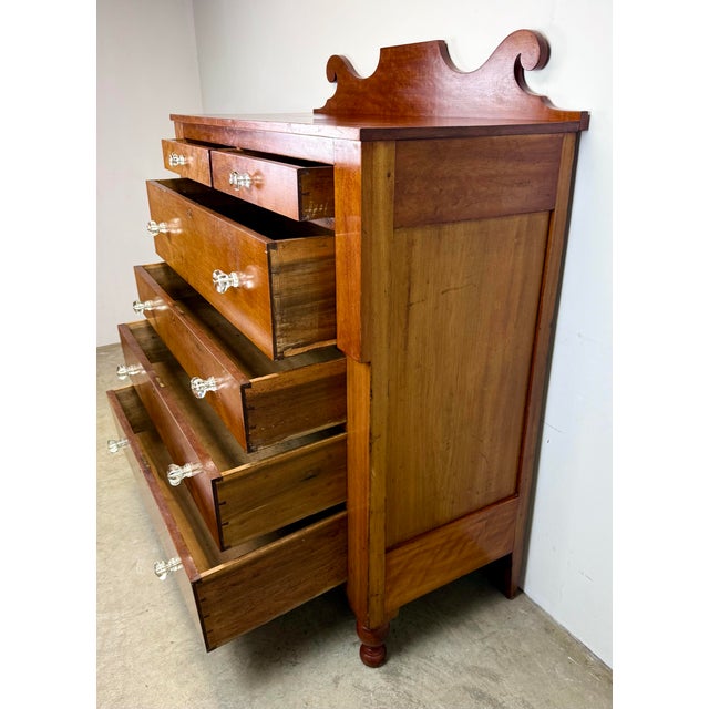 Mid 19th Century Cherry American Empire / Sheraton Chest of Drawers For Sale In New York - Image 6 of 12