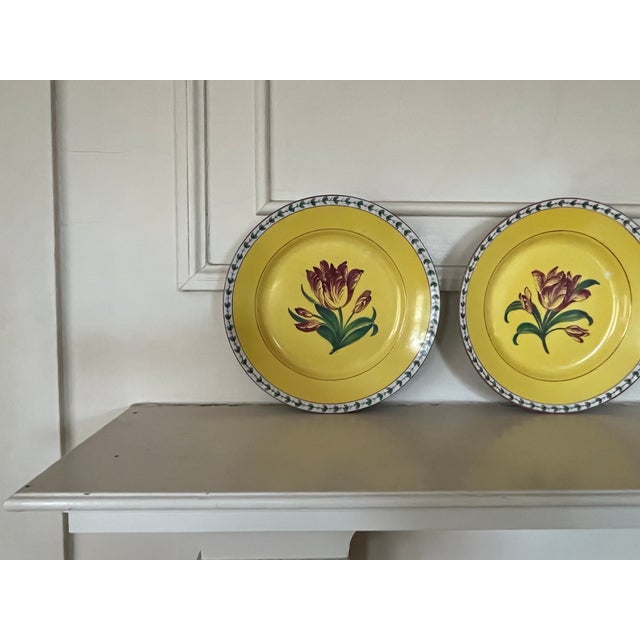 Antique 19th Century Paris Porcelain Tulip Plates With Canary Yellow Ground - Set of 6 For Sale - Image 11 of 18