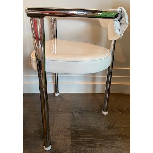 Mid Century Modern Dining Chairs - Set of 4 For Sale - Image 4 of 9