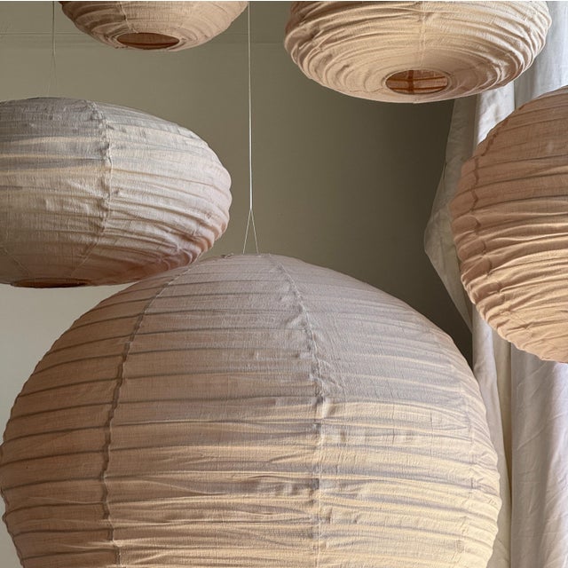 Very Large Round Pinkish Rattan and Natural Linen Pendant Light For Sale - Image 18 of 18