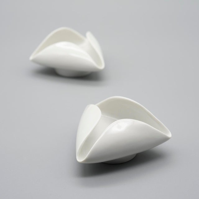 1960s Modernist Organic Porcelain Candleholders by Hans Achtziger for Hutschenreuther, Germany, 1960s, Set of 2 For Sale - Image 5 of 11