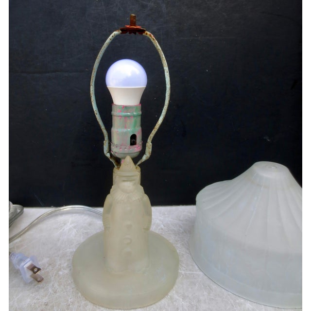 1930s L. E. Smith Lamp Circus and Clown Circa 30s For Sale - Image 5 of 18