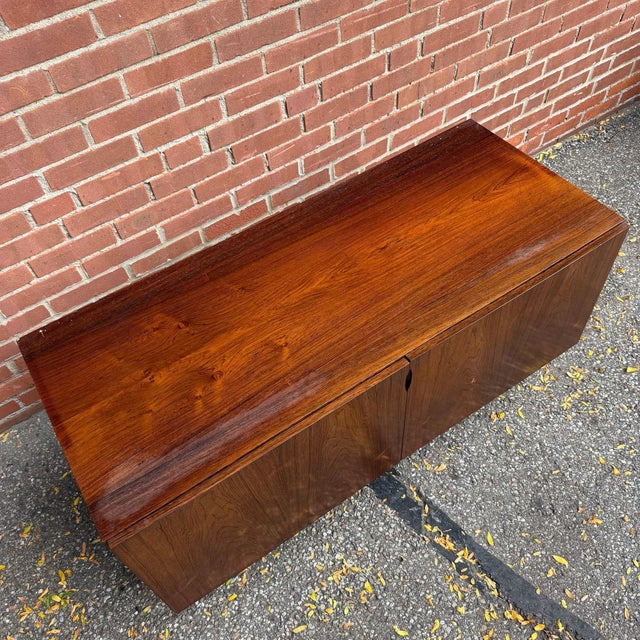 Mid 20th Century Omann Jun Danish Modern Rosewood Credenza Sideboard, Attributed For Sale In Cleveland - Image 6 of 8