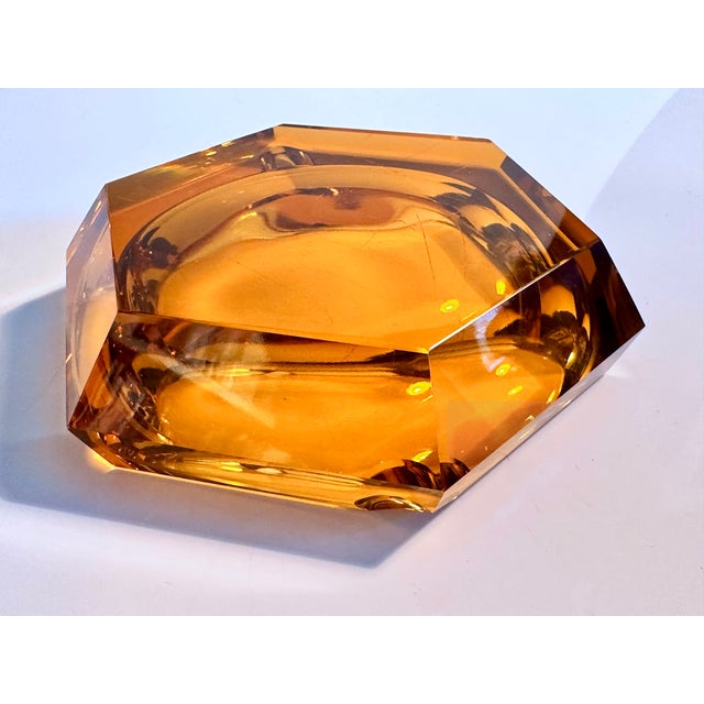 Art Deco Faceted Cut Hexagonal Amber-Colored Crystal Glass Ashtray, Bohemia, Former Czechoslovakia, 1920s For Sale - Image 11 of 13