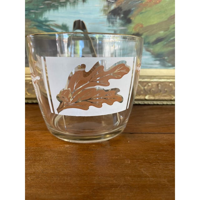 1980s Vintage Mid-Century Modern Ice Bucket With Ducks in Flight and Oak Leaf Motif, Gold Rim, and Stainless Steel Tongs - 2 pcs For Sale - Image 5 of 9