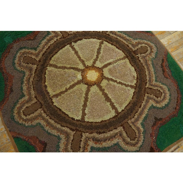 1930s Green Medallion Antique American Hooked Rug 3'4" X 3'6" Knotted Wool Carpet For Sale In New York - Image 6 of 11