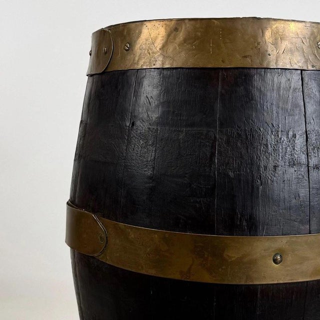 Early 20th Century English Brass-Bound Oak Barrel on Stand For Sale - Image 12 of 13