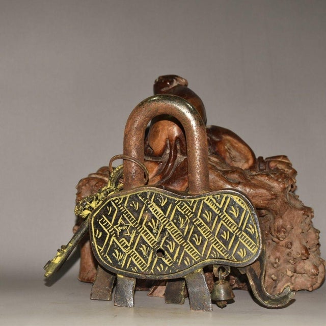 Vintage Nepalese Brass Elephant Padlock / Sculpture For Sale In Los Angeles - Image 6 of 9