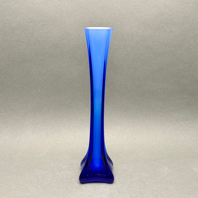 Mid-Century Modern Vintage Mid Century Modern Cobalt Blue Cased Glass Bud Vase For Sale - Image 3 of 8
