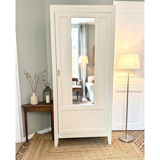This superb wardrobe perfectly embodies the charm and elegance of the French Country (or French Provincial) style. with...