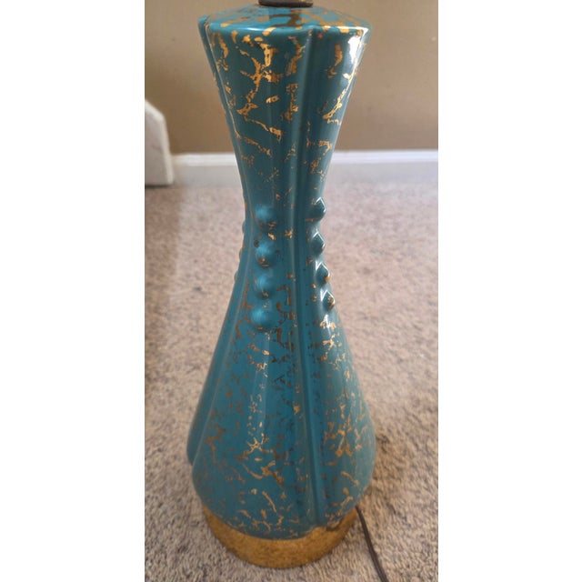 Classic Mid Century Modern Porcelain Lamp For Sale - Image 4 of 12