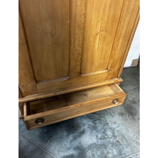 Brown Large French Country Bonnetière in Carved Pine, 1920s For Sale - Image 8 of 11