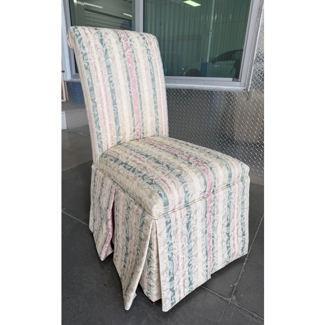 Ivory Vintage Designmaster Skirted Parsons Chairs With Bow Tie Backs, Set of 7 For Sale - Image 8 of 14