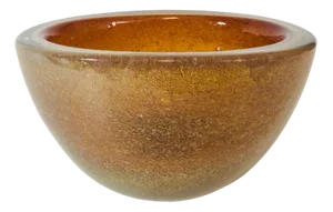 Bowl in Amber Colored Bullicante Glass and Gold Leaf from Seguso, 1940s
