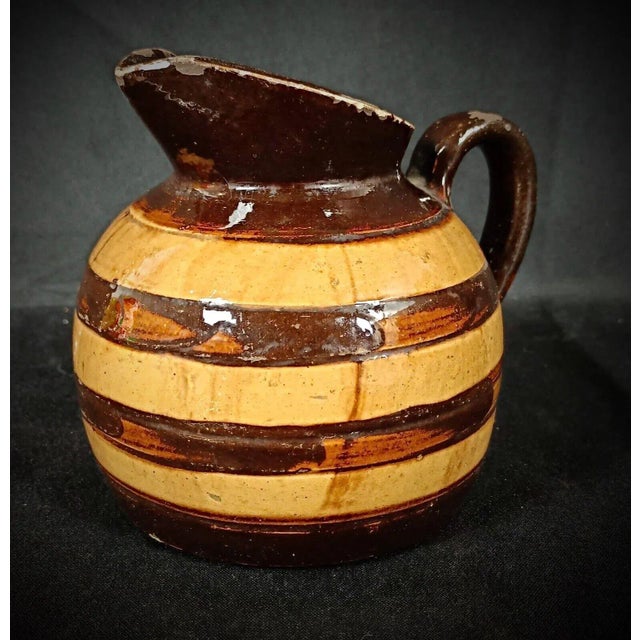 Early 20th Century Vintage Hand-Painted Barrel-Style Clay Pitcher For Sale - Image 5 of 6