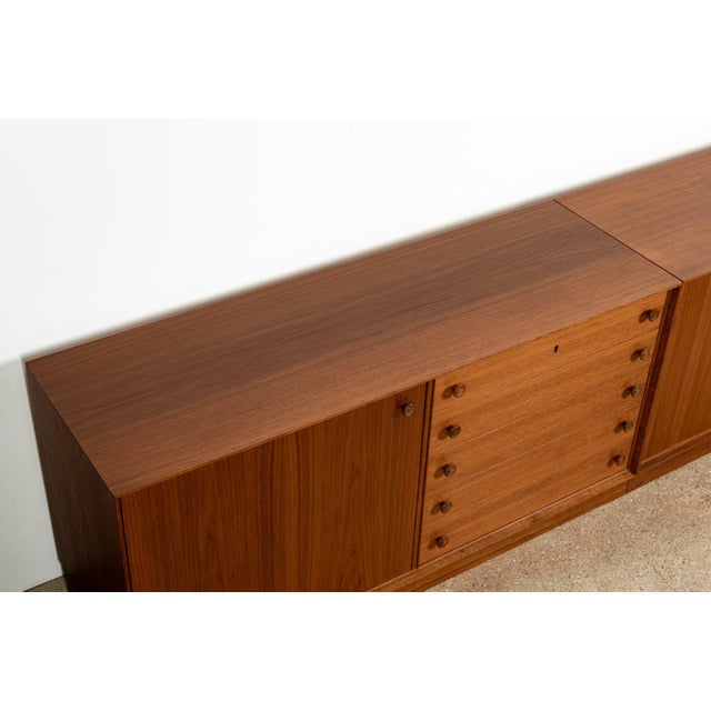 Pair of Swedish Mid-Century Modern Teak Bookcase Display Cabinets, 1960s For Sale - Image 16 of 18