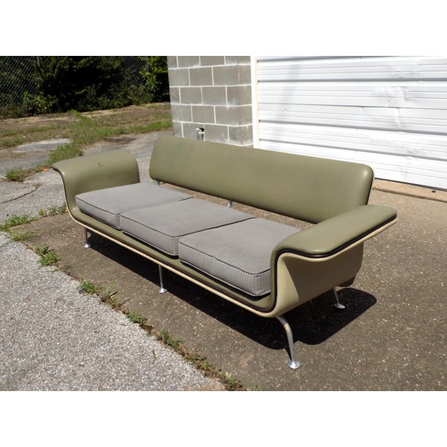 Mid-Century Modern Vintage MCM 1960s Herman Miller Alexander Girard 1967 Girard-Group 3-Seat Sofa ! For Sale - Image 3 of 18