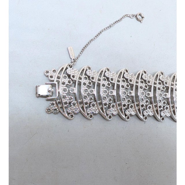 Monet Vintage 1973 Signed Monet Rhodium Plated Openwork Link Primavera Bracelet For Sale - Image 4 of 8