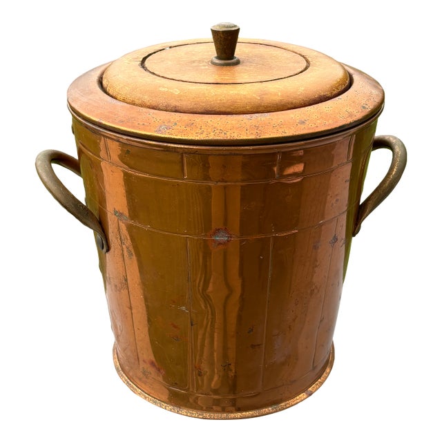 Early 20th Century Copper Lined Ice Bucket W. Lid & Wooden Trims For Sale