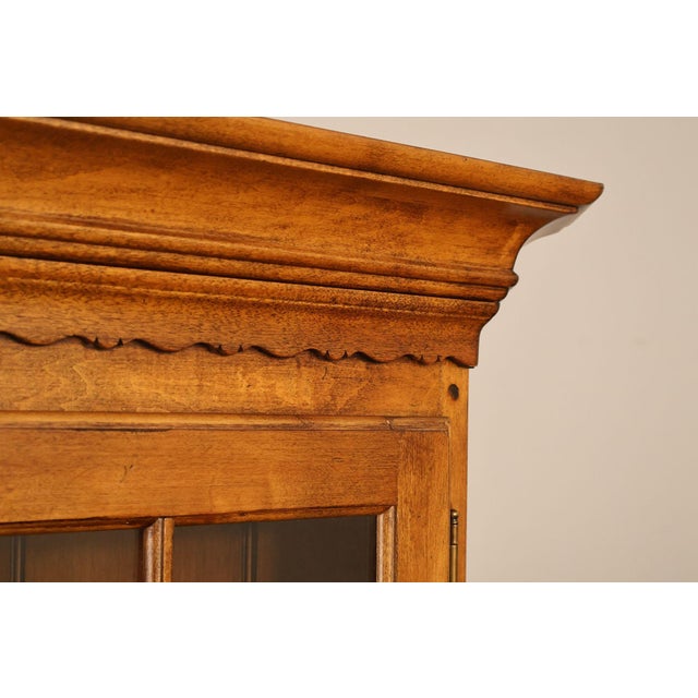 Brown Ethan Allen 1776 Collection Pair of Maple Corner Cabinets For Sale - Image 8 of 18