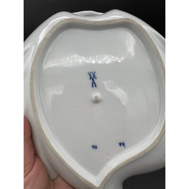 Early 20th Century Meissen Blue Onion Leaf Dish Vintage Collectible For Sale - Image 5 of 12