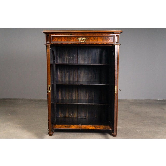 Buffet in Walnut, 1800s For Sale - Image 3 of 18