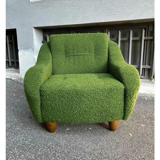 Set of Lounge Chairs in Green Bouclé with Sinuous Armrests, 2000s For Sale - Image 6 of 7