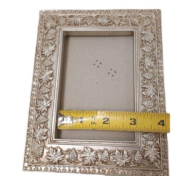 Ornate Mediterranean Wood 6.5x5 Picture Frame Carved Grape Leaves Champagne Gold For Sale - Image 10 of 14