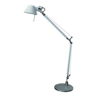 Artemide Tolomeo Classic Table Lamp Michele De Lucchi Italy - Standard Size - White For Sale