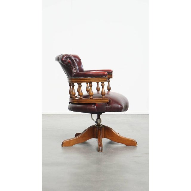 English Style Red Cowhide Height-Adjustable Chesterfield Swivel Office Chair For Sale - Image 3 of 14