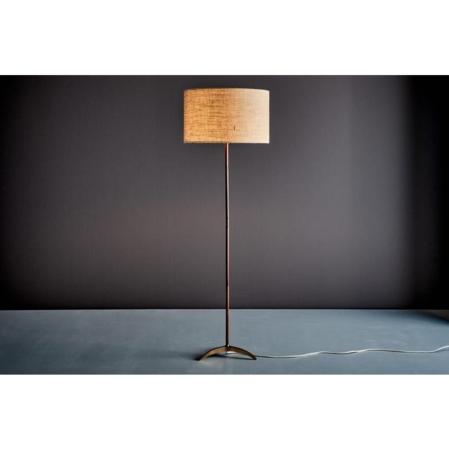 Kalmar Floor Lamp in Brass and Wood by Kalmar Austria, 1950s For Sale - Image 4 of 13