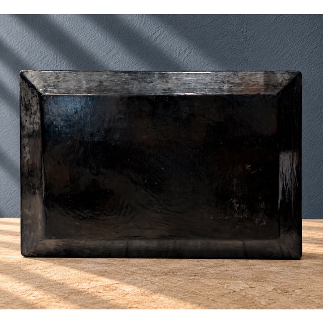Vintage Mexican Olinalá-Style Black Lacquered Wood Folk Art Tray For Sale - Image 6 of 6