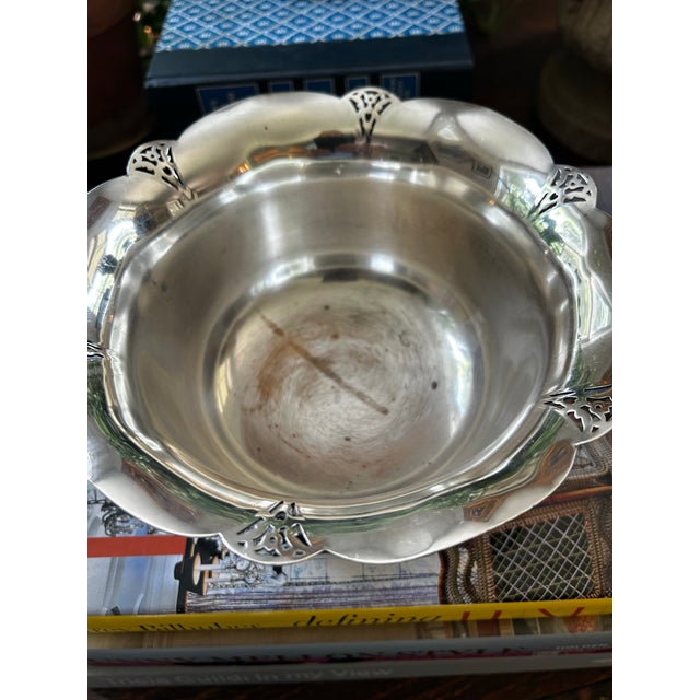 Early 20th Century Wm Rogers Silver Plate Art Deco Footed Bowl or Cache Pot For Sale - Image 10 of 10