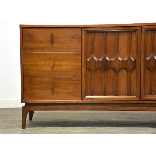 Mid Century Modern Walnut Dresser Credenza For Sale - Image 9 of 10