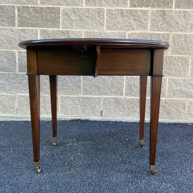 1970s Ethan Allen Court Traditional Cherry Drop Leaf Pembroke