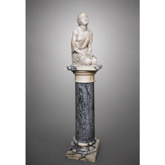 Traditional Early 19th Century Empire Column in Breccia Medicea and Bianco Calacatta, Lombardy For Sale - Image 3 of 4