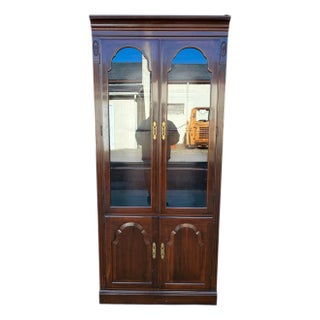 Ethan Allen Georgian Court Display Cabinet Curio Hutch Lighted Chippendale For Sale