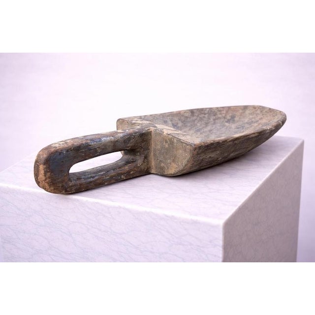 Mid 19th Century Antique Swedish Folk Art Grain Scoop in Oak, 1850 For Sale - Image 5 of 9