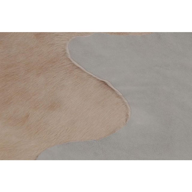 Cream Rug & Kilim’s Large Cowhide Rug in Beige and Cream White Tones For Sale - Image 8 of 9