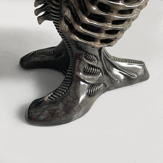 Limited Edition Alien Big Chap Japan Figure from Prime 1 Studio, 2000s For Sale - Image 10 of 18