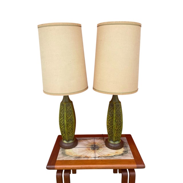Green Pair Large Mid Century Modern Green Lava Glaze Ceramic Lamps For Sale - Image 8 of 10