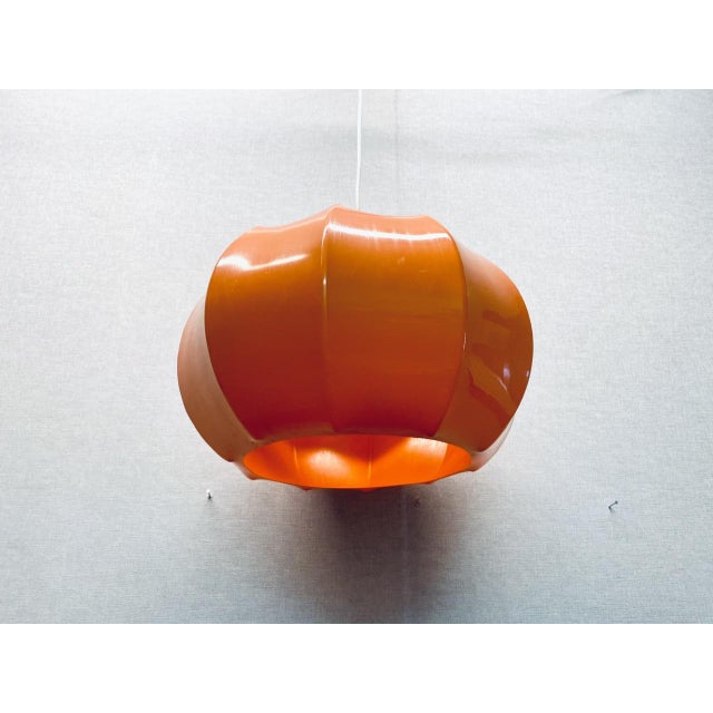 Hanging Lamp in Orange Plastic with a Marble Effect from Ilka-Plast, 1970s For Sale - Image 5 of 18